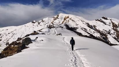সৌরভের নিথর দেহের অপেক্ষায় পরিবার, উত্তরাখণ্ডে ট্রেকিং করতে গিয়ে মৃত্যু ১০ দিন আগে