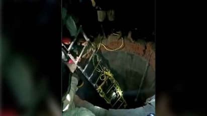 कुशीनगर में हुए हादसे पर मुआवजे का ऐलान, PM मोदी समेत कई बड़े चेहरों ने जताया दुख