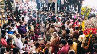 ക്ഷേത്ര പരിസരത്ത് സഞ്ചരിക്കുന്ന ലാബ്, ന​ഗരം മുഴുവൻ വ്യാപക പരിശോധന; പൊങ്കാലയ്ക്ക് തയാറെടുത്ത് ആരോഗ്യ വകുപ്പ്