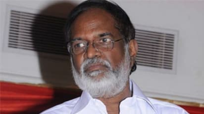 இந்த பாடல்களை எல்லாம் எழுதியவர் கங்கை அமரனா! இவ்வளவு தான் தெரியாம போச்சே?