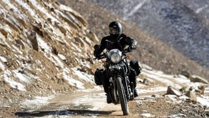 Royal Enfield की इस बाइक का इंतजार हुआ खत्म, जानिए लांचिंग डेट और खासियत