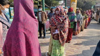 UP Chunav 2022: तीसरे चरण में ललितपुर में सबसे ज्यादा व कानपुर में सबसे कम मतदान हुआ