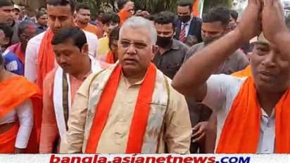 'এদেরকে জেতানোর দায়িত্ব পুলিশের', প্রচারে বেরিয়ে তৃণমূলকে তোপ দিলীপের