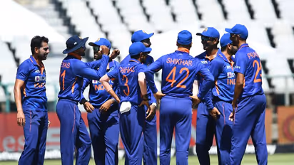 শ্রীলঙ্কার বিরুদ্ধে টি২০ সিরিজে নামার আগে কীভাবে সময় কাটাচ্ছে টিম ইন্ডিয়া, দেখুন ভিডিও