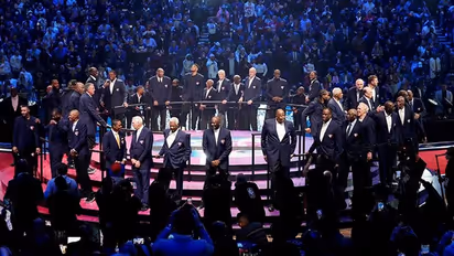 NBA 75th Anniversary ceremony: When Michael Jordon challenged Magic Johnson to 1-on-1 (PHOTOS)