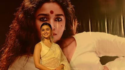 আঙুলের আলতো খপ্পরে কাটা ভরা গোলাপ থেকে সন্দেশ, কলকাতায় গাঙ্গুবাই-এর প্রচারে মোহময়ী আলিয়া