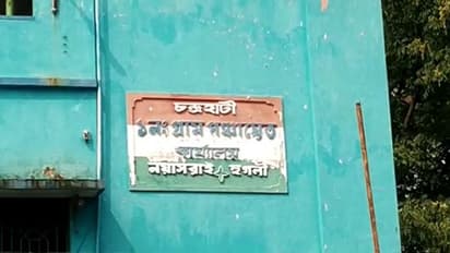 রাত-দুপুরে হুগলিতে পঞ্চায়েত প্রধানের বাড়িতে বোমাবাজি, ভাঙল জানালার কাঁচ, প্রকাশ্যে গোষ্ঠীদ্বন্দ্ব