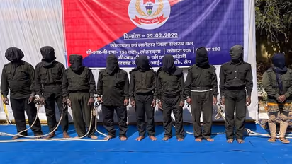 झारखंड में 10 लाख का इनामी बलराम उरांव समेत 9 नक्सली गिरफ्तार, ‘ऑपरेशन डबल बुल’ में मिली सफलता