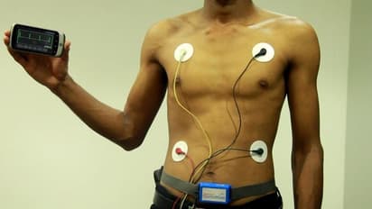 മുറിവുകളില്ലാതെ ഇനി ഷുഗര്‍ പരിശോധിക്കാം;  പുതിയ ഉപകരണവുമായി അമൃതയിലെ ഗവേഷകര്‍