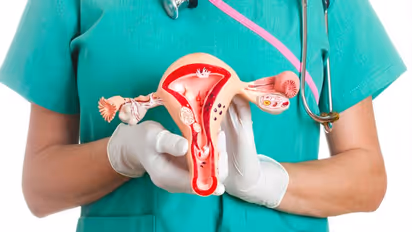 Ovarian Cancer : അണ്ഡാശയ അർബുദം ; ശ്രദ്ധിക്കാതെ പോകരുത് 5 ലക്ഷണങ്ങൾ