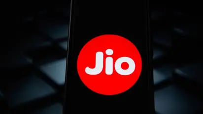 Reliance Jio to launch 4G enabled affordable laptop at Rs 15,000: Report