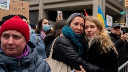 Russia Ukraine Crisis: ದಿನಸಿ, ಔಷಧಿ, ನಗದು ಹಣಕ್ಕಾಗಿ ಉಕ್ರೇನ್ ಜನರ ಪರದಾಟ