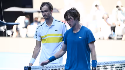 Russian tennis stars Medvedev, Rublev call for world peace amid Ukraine crisis