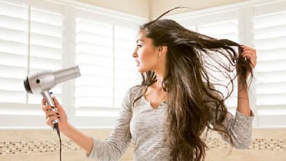 মাত্র সপ্তাহখানেক ব্যবহারে বন্ধ হবে চুল পড়ার সমস্যা, জেনে নিন কী করবেন