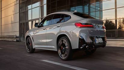 BMW की लग्जरी कार का इंतजार खत्म, कंपनी ने शुरू की X4 की बुकिंग, देखें डिटेल