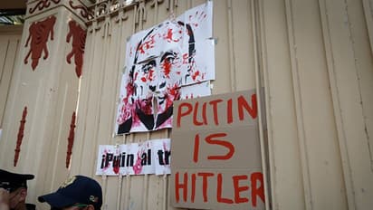 Russian - Ukraine War: നിരവധി റഷ്യന്‍ സൈനീകരെ തടവിലാക്കിയെന്ന് ഉക്രൈന്‍; പുടിന് കാര്യങ്ങള്‍ ഏളുപ്പമാകില്ല