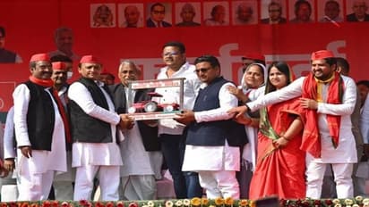 यूपी चुनाव: सपा अध्यक्ष अखिलेश ने भाजपा पर कसा तंज, कहा- BJP के लोग सिखा रहे अंग्रेजी, हम सिखाएंगे हिंदी