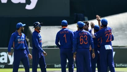 IND vs SL 2021-22, 2nd T20I: India holds nerve to seal series, social media pleased