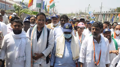 36 Karnataka Congress leaders booked for protests outside CM Bommai’s residence