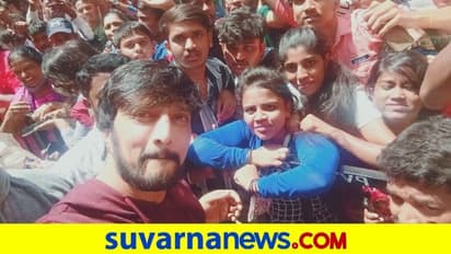 Kichcha Sudeep: ಅಭಿಮಾನಿಗಳ ಜೊತೆ ಸೂಪರ್ ಸಂಡೇಯನ್ನು ಸಂಭ್ರಮಿಸಿದ 'ವಿಕ್ರಾಂತ್ ರೋಣ'