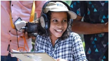 പ്രണയാന്ധം; കഥ കേള്ക്കേണ്ട പ്രായത്തില് സംവിധായകയായി ഒരു നാലാം ക്ലാസുകാരി