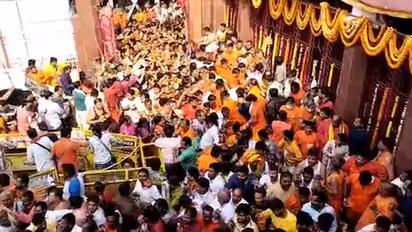 Mahashivratri 2022: सावधान..बाबा वैद्यनाथ दरबार में मची भगदड़, कई श्रद्धालु घायल, तस्वीरों में देखिए जनसैलाब