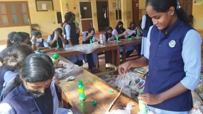 Plastic waste : നഗരത്തിലെ പ്ലാസ്റ്റിക്ക് മാലിന്യങ്ങൾ ശേഖരിച്ച് 'കുപ്പിയിലാക്കി' വിദ്യാർത്ഥികൾ