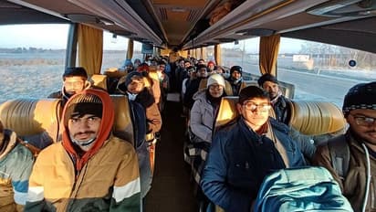 বড়সড় সুখবর, ইউক্রেনের সুমি থেকে সরিয়ে নেওয়া হল সব ভারতীয়দের