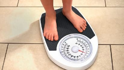 Weight loss tips: চটজলদি ওজন কমাতে মেনে চলুন এই ১০ টোটকা, জেনে নিন কোন উপায় সমস্যা মিটবে