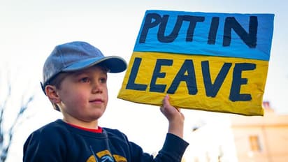 Russia Ukraine : യുക്രൈന് കുട്ടികള്ക്ക് യുവേഫയുടെ സഹായം; അഭയാര്ത്ഥികള്ക്ക് ഒരു ദശലക്ഷം യൂറോ നല്കും