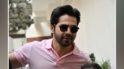 পোষ্যকে নিয়ে আদরে সোহাগে বরুণ-নাতাশা, ইন্সটা রিলের মজা উপভোগ নেটপাড়ার বাসিন্দাদের