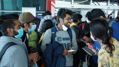 Ukraine Crisis ಆಪರೇಶನ್ ಗಂಗಾ ಯಶಸ್ವಿ ಕಾರ್ಯಾಚರಣೆ, 76 ವಿಮಾನದಲ್ಲಿ 15,920 ವಿದ್ಯಾರ್ಥಿಗಳ ರಕ್ಷಣೆ!