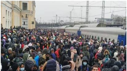 UKraine Crisis : കിഴക്കന് യുക്രൈനില് കുടുങ്ങി മലയാളികളടക്കം ആയിരങ്ങൾ, റഷ്യ വഴിയുള്ള ഒഴിപ്പിക്കലിന് സാധ്യത