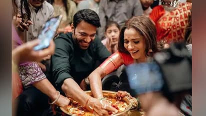 ಮರಾಠಿ ಪದ್ಧತಿಯಂತೆ ಮತ್ತೆ ಮದುವೆ; ಫೋಟೋ ಶೇರ್‌ ಮಾಡಿದ ಅಂಕಿತಾ ಲೋಖಂಡೆ