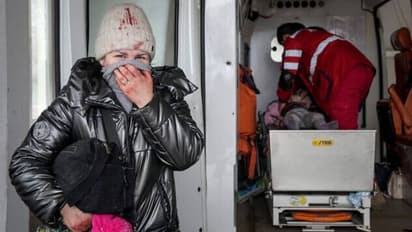 Ukraine Crisis : 'ഇത് നിങ്ങൾ പുടിനെ കാണിക്കൂ', ലോകത്തിന്റെ വേദനയായി യുക്രൈനിലെ ആറുവയസുകാരി