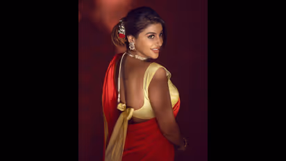 BiggBoss Ultimate : பிக்பாஸ் அல்டிமேட்டில் வைல்டு கார்டு எண்ட்ரியாக செல்கிறாரா யாஷிகா?