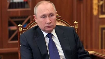 Russia-Ukraine War: உக்ரைன் மீதான தாக்குதல் திடீரென நிறுத்தம்.. என் தெரியுமா? காரணத்தை சொன்ன ரஷ்யா..!