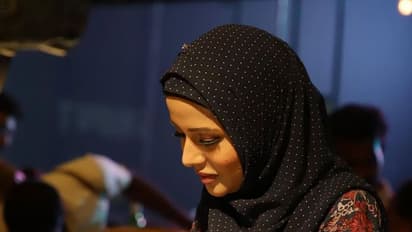 ஹிஜாப் அணிந்த பிக்பாஸ் ரைசா..FIR மூமென்ட் பிக்ஸ்...