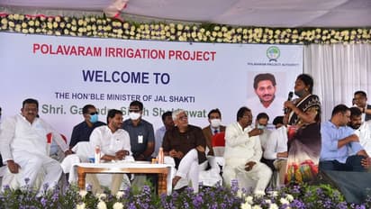 పోలవరం ప్రాజెక్ట్‌ను పరిశీలించిన సీఎం జగన్, కేంద్రమంత్రి షెకావత్ (ఫోటోలు)