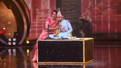 হেমা মালিনীর মনোমুগ্ধকর প্রদর্শন, সঙ্গে অনির্বাণের বাঁশি-কালারসের অনুষ্ঠান জমজমাট