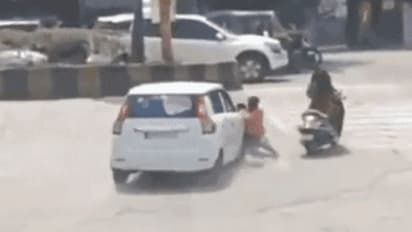 रोड एक्सीडेंट रोकेगी नई टेक्नीक, 5 लाख दुर्घटनाओं को रोकने के लिए Nitin Gadkari बना रहे नया प्लान