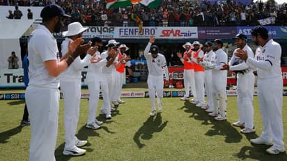 Ind vs SL: ಮೊಹಾಲಿ ಟೆಸ್ಟ್‌ನಲ್ಲಿ ಕಪಿಲ್ ದೇವ್ ದಾಖಲೆ ಸರಿಗಟ್ಟಿದ ರವಿಚಂದ್ರನ್‌ ಅಶ್ವಿನ್‌..!