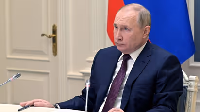 Russia : തിരിച്ചു ഉപരോധം ഏര്‍പ്പെടുത്താന്‍ റഷ്യ; 'സാമ്പത്തിക യുദ്ധം' മുറുകുന്നു