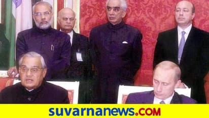 ಅಂದು ಪುಟಿನ್ ಹಿಂದೆ ಕೈಕಟ್ಟಿ ನಿಂತಿದ್ದ ಮೋದಿ, ಮತ್ತೆ ವೈರಲ್ ಆಯ್ತು ಫೋಟೋ