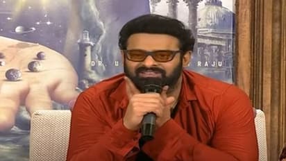 ఏపీలో సినిమా టికెట్ ధరలపై స్పందించిన Prabhas.. ఏం  చెప్పారంటే..
