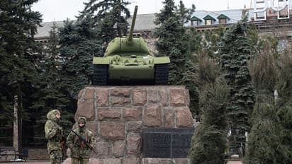 Ukraine Crisis: യുദ്ധം തുടരുന്നു;സമാധാന ചർച്ച തുടരും; മാനുഷിക ഇടനാഴി വഴിയുള്ള ഒഴിപ്പിക്കലും തുടരാൻ തീരുമാനം