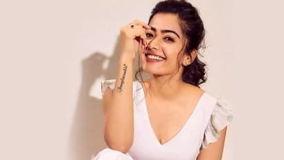 Rashmika Mandanna:కెరీర్ లో మొదటిసారి ఐటెం సాంగ్ లో రష్మిక... రెమ్యునరేషన్ కోట్లలో!
