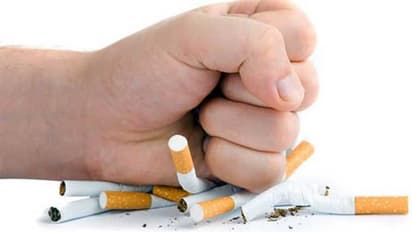 Quit Smoking : പുകവലി ഉപേക്ഷിക്കാം; പരീക്ഷിക്കാവുന്ന ചില തന്ത്രങ്ങള്‍...