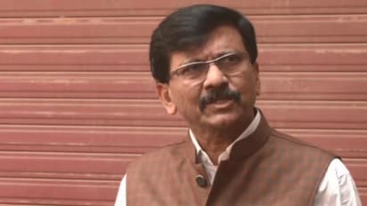 उद्धव सरकार के बागी मंत्रियों को हटाया जाएगा, संजय राउत बोले-अगले 24 घंटे में जाएगी कई मंत्रियों की कुर्सी