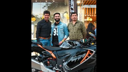 15 ಲಕ್ಷ ಬೆಲೆಯ Hayabusa ಸೂಪರ್ ಬೈಕ್ ಖರೀದಿಸಿದ ಕಿರುತೆರೆ ನಟ ಚಂದು ಗೌಡ!